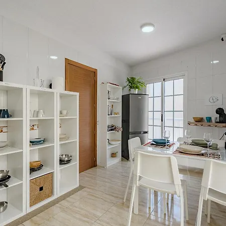 Tulum Airostel Guest house *